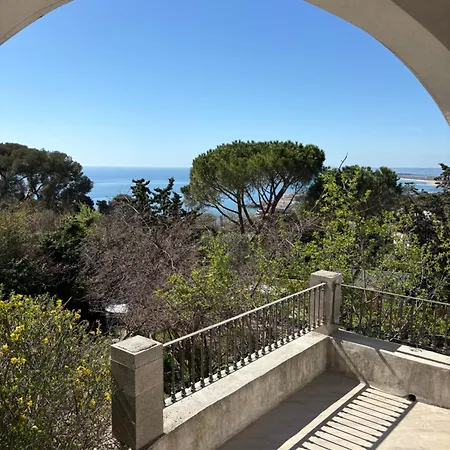 Vila L'oree Des Reves